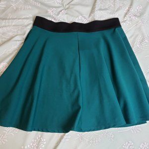 [L] Forever 21 Green Skirt